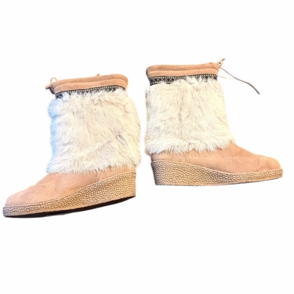 BEARPAW Genuine Sheepskin Suede Rabbit Fur-Trimmed Wedge Boots Women’s 8 - Picture 8 of 11